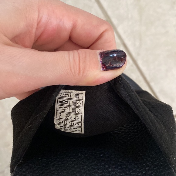 Rocket Dog Black Platform Suede Slide Sandals - Picture 9 of 9